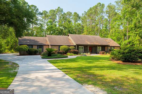 2.63 Acres of Residential Land with Home for Sale in Valdosta, Georgia