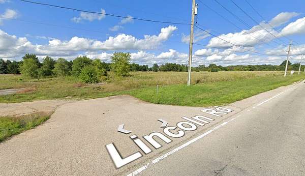 2.27 Acres of Mixed-Use Land for Sale in Lakemoor, Illinois