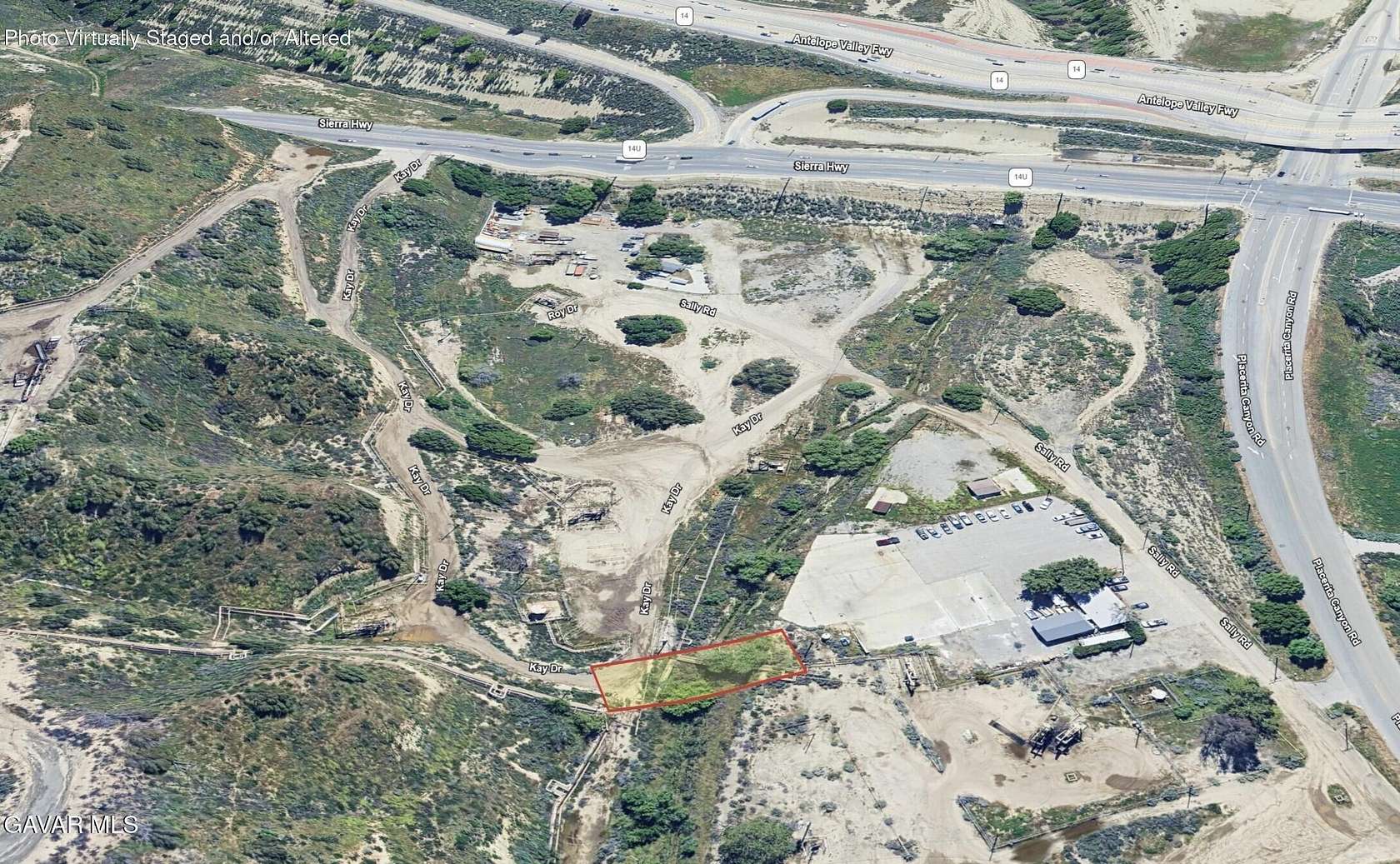 0.17 Acres of Land for Sale in Newhall, California