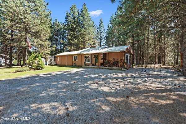 4.56 Acres of Residential Land with Home for Sale in Sandpoint, Idaho