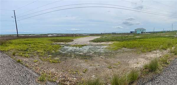 1.29 Acres of Residential Land for Sale in Rockport, Texas