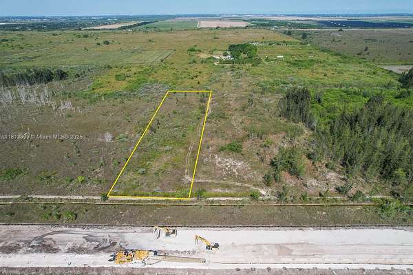 2.5 Acres of Land for Sale in Miami, Florida