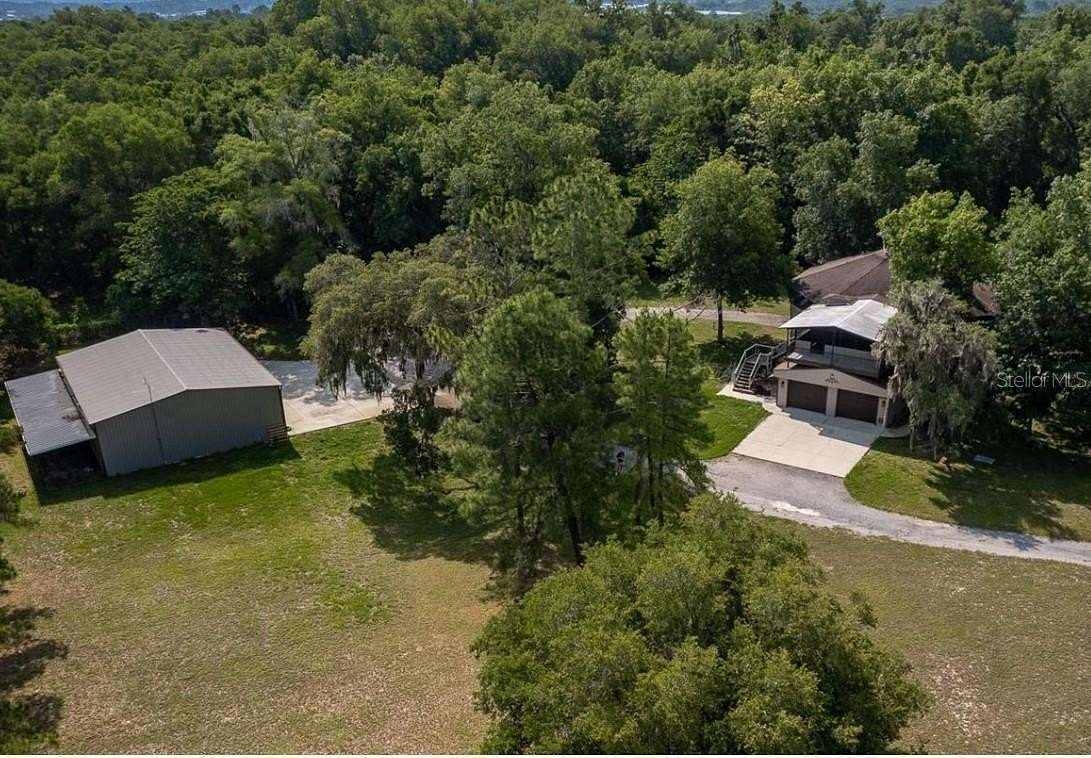 11.8 Acres of Land with Home for Sale in Ocala, Florida