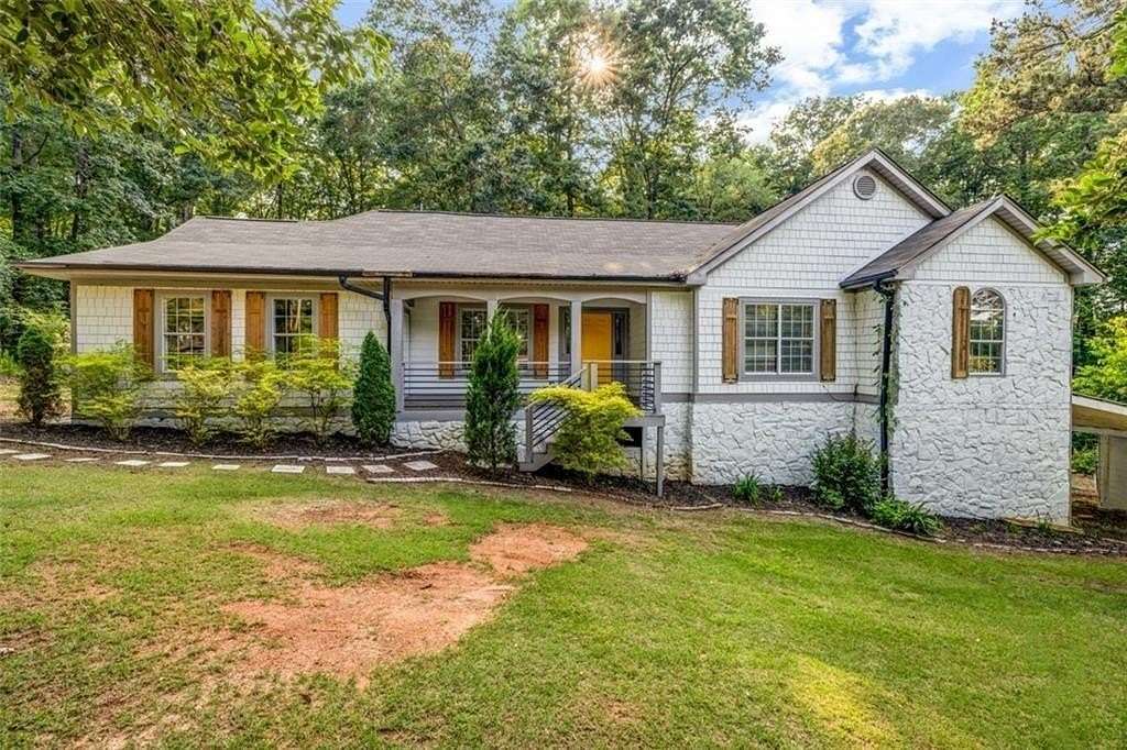 2 Acres of Residential Land with Home for Sale in McDonough, Georgia