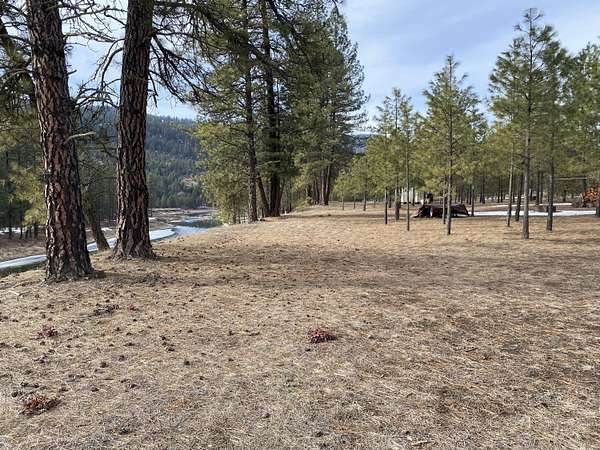 4 Acres of Residential Land for Sale in Kettle Falls, Washington
