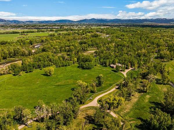 164 Acres of Land with Home for Sale in Bozeman, Montana