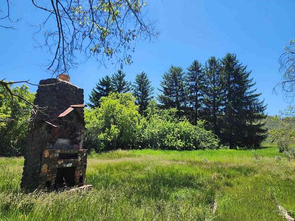 160 Acres of Land for Sale in Mountain Home, Idaho