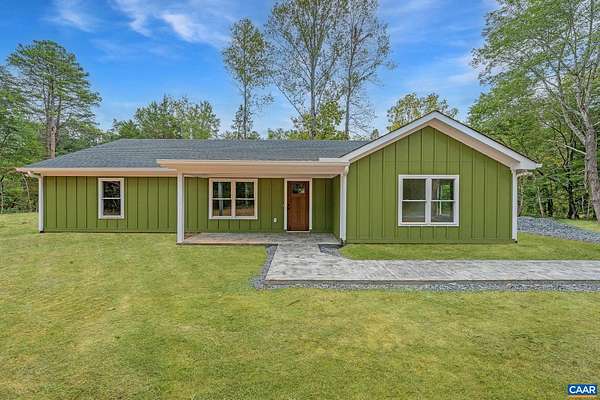 3.83 Acres of Residential Land with Home for Sale in Howardsville, Virginia