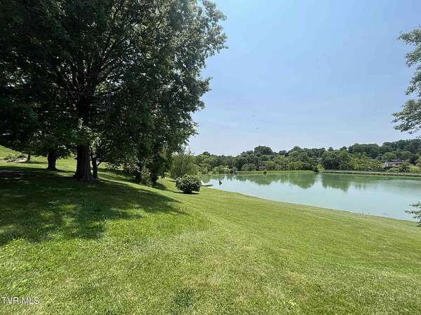 1.24 Acres of Residential Land for Sale in Bristol, Tennessee