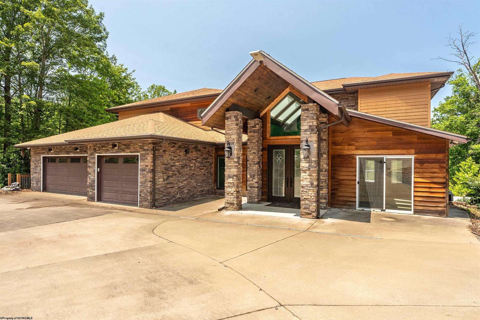 1.58 Acres of Residential Land with Home for Sale in Morgantown, West Virginia