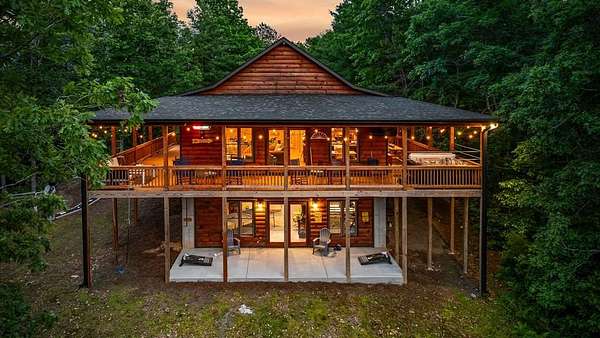 2 Acres of Residential Land with Home for Sale in Mineral Bluff, Georgia