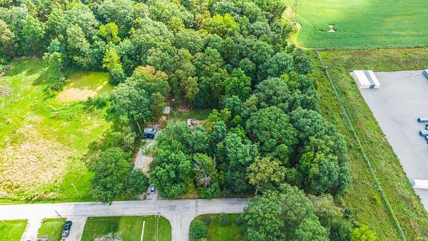 2 Acres of Residential Land for Sale in Fort Wayne, Indiana