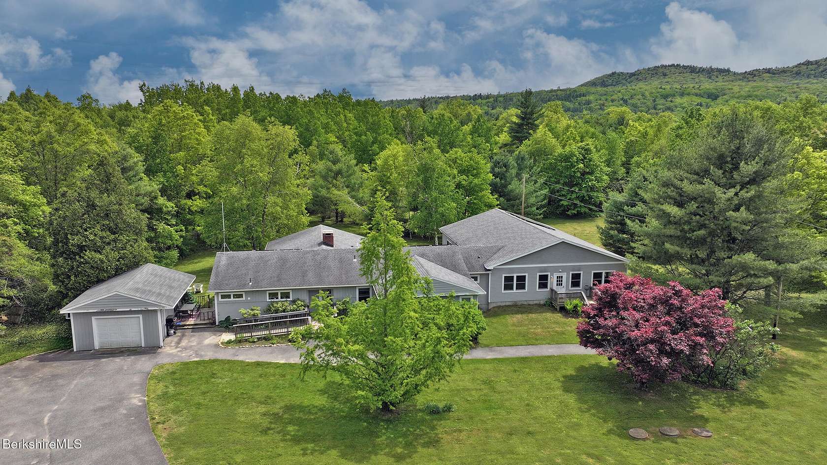 4.32 Acres of Residential Land with Home for Sale in Great Barrington, Massachusetts