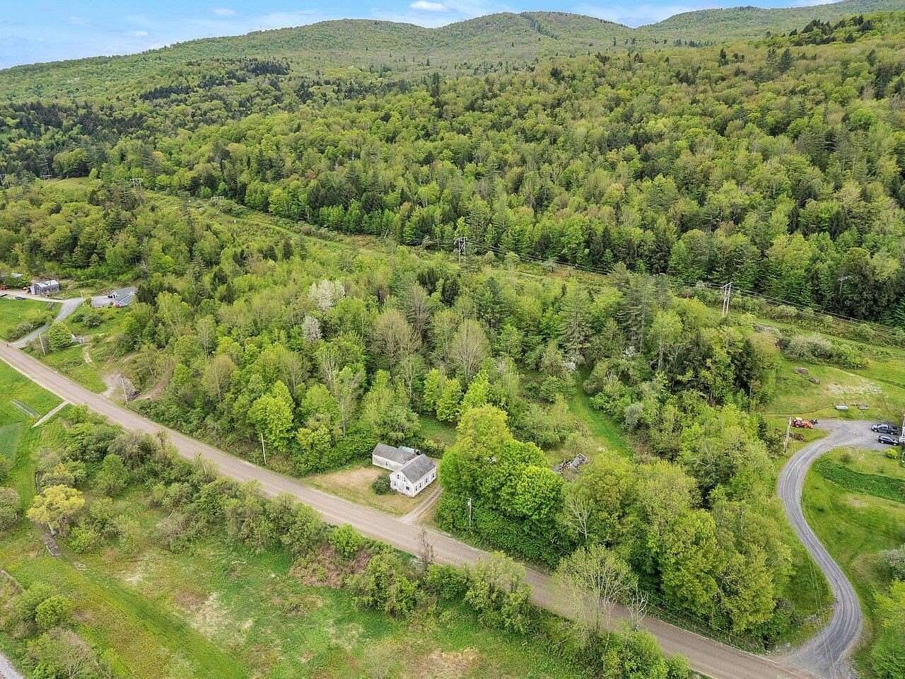 3.45 Acres of Residential Land for Sale in Duxbury, Vermont