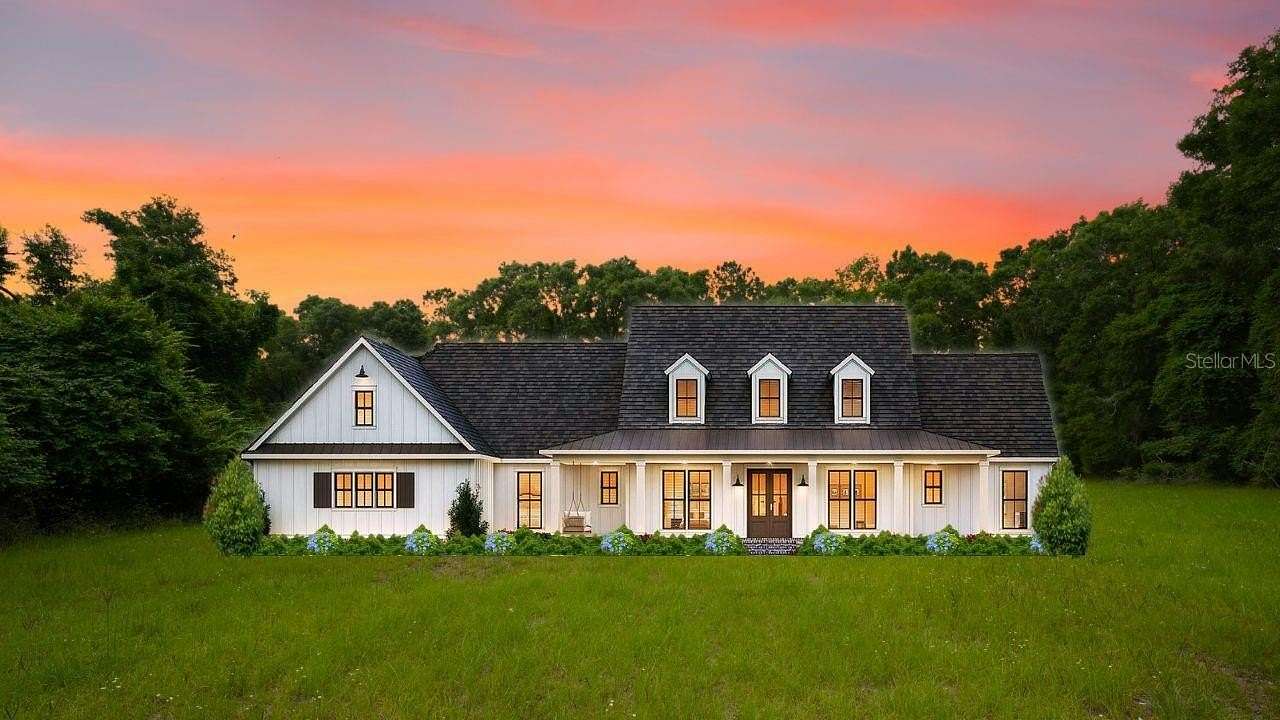 4.86 Acres of Residential Land with Home for Sale in High Springs, Florida