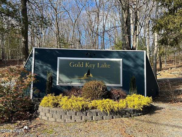 0.37 Acres of Residential Land for Sale in Milford, Pennsylvania