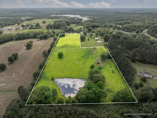 14.7 Acres of Land for Sale in Sumrall, Mississippi