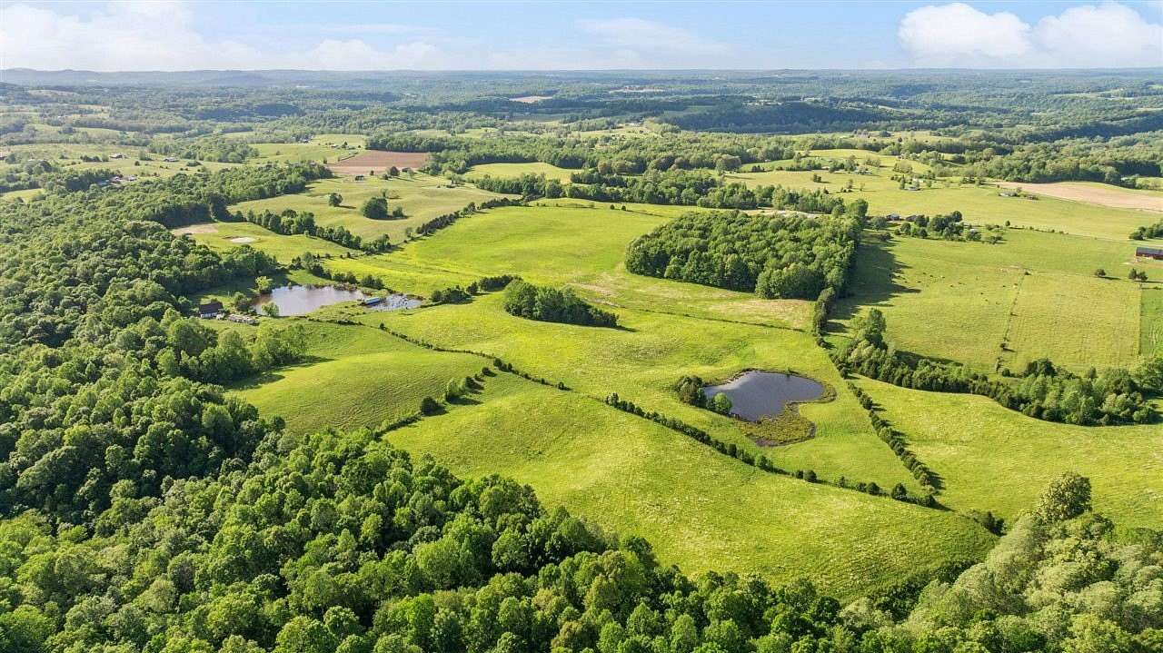 10 Acres of Land for Sale in Greensburg, Kentucky