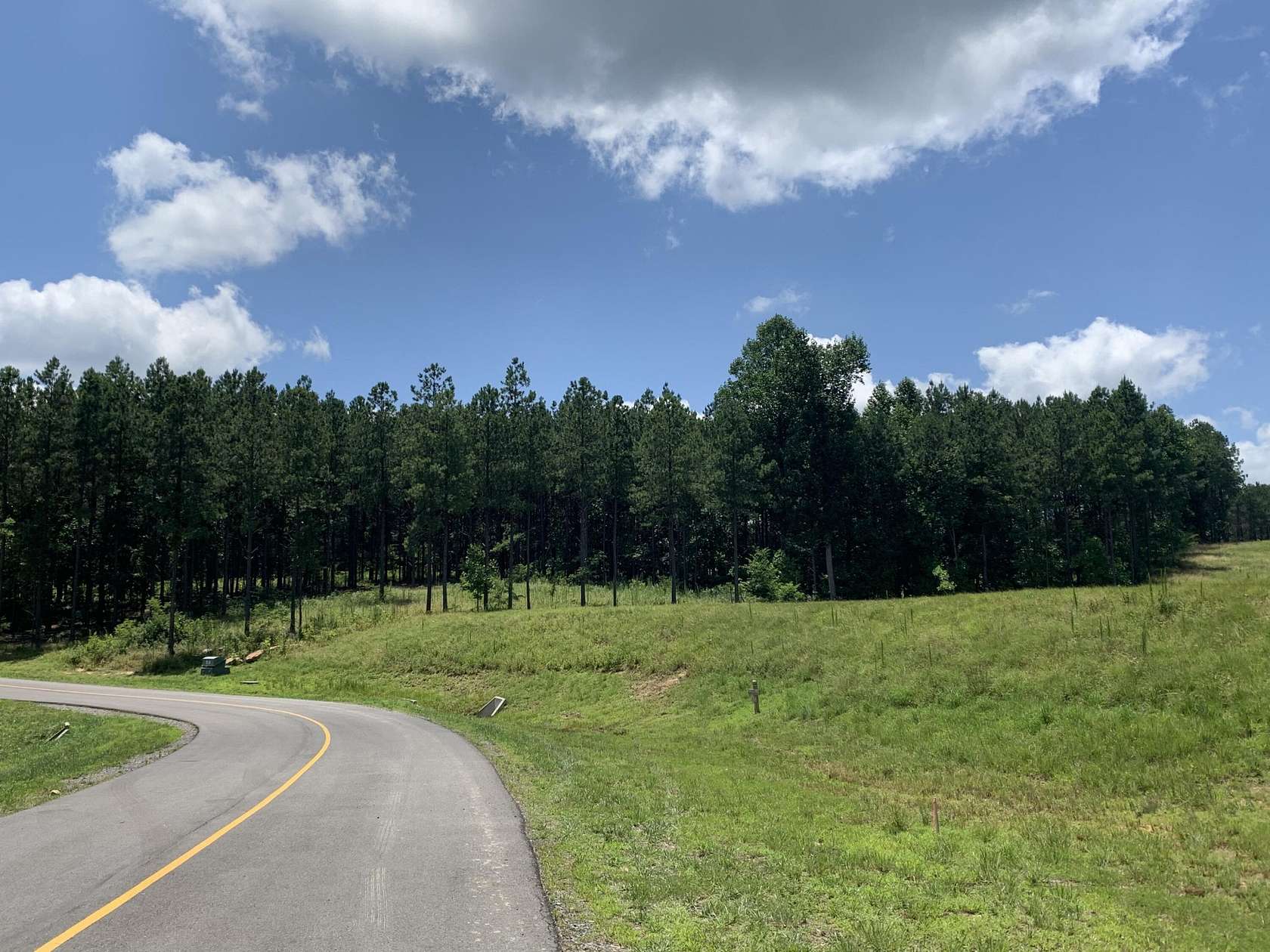 2.77 Acres of Residential Land for Sale in Jasper, Tennessee