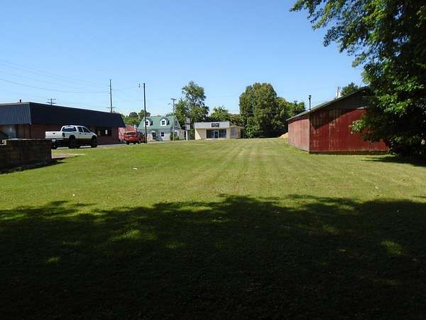 0.34 Acres of Mixed-Use Land for Sale in Madisonville, Kentucky