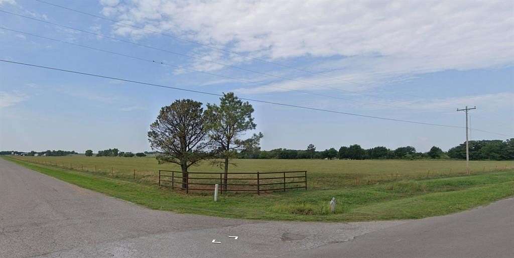 1 Acre of Residential Land for Sale in Duncan, Oklahoma