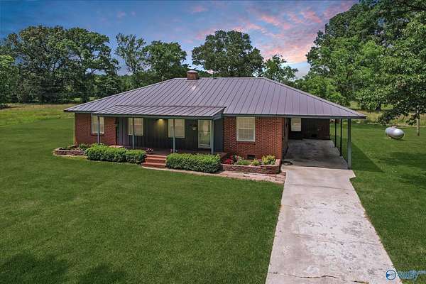 7.47 Acres of Land with Home for Sale in Decatur, Alabama