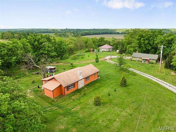 16 Acres of Recreational Land with Home for Sale in Kirksville, Missouri