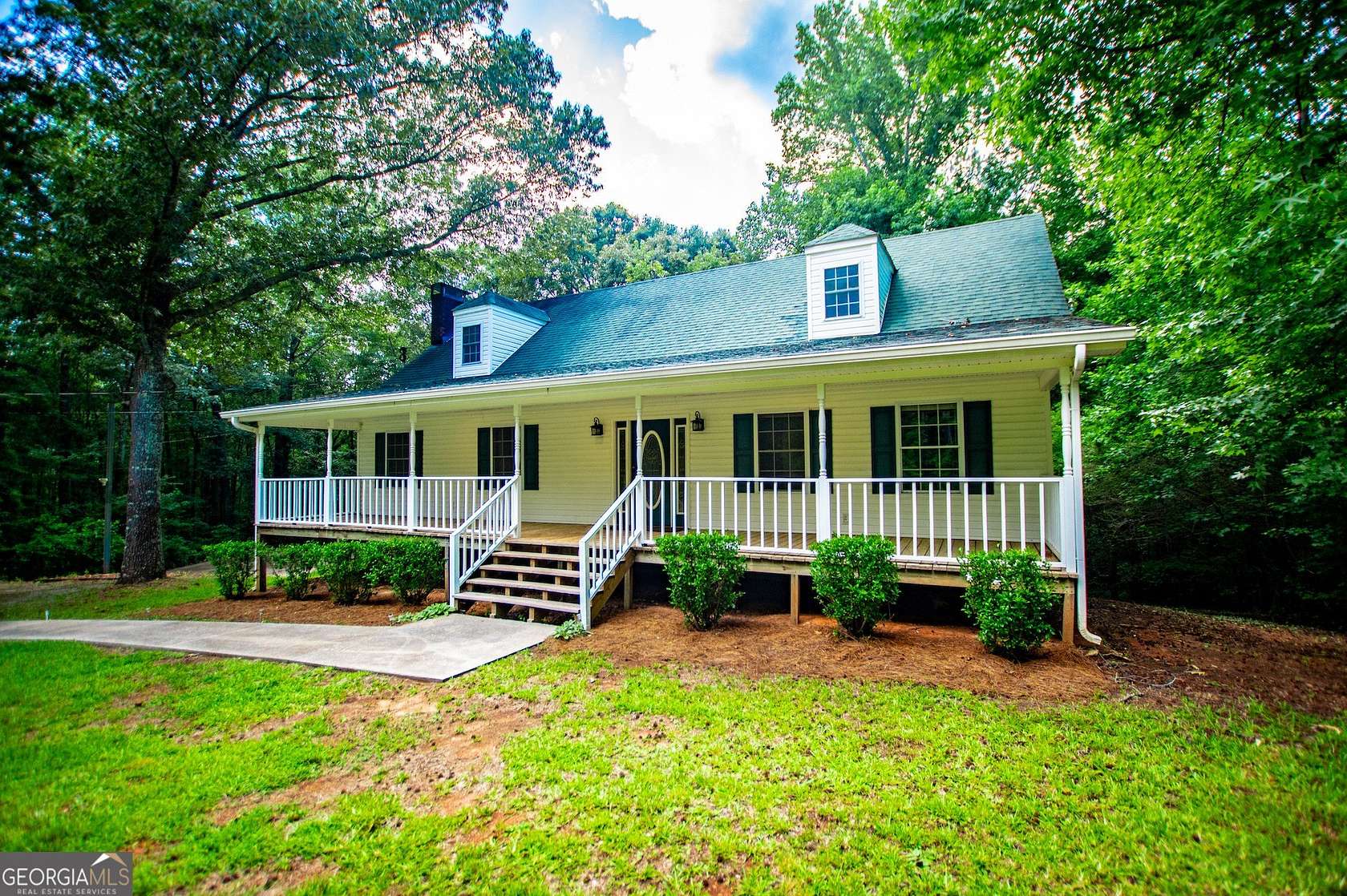 3.48 Acres of Residential Land with Home for Sale in Whitesburg, Georgia