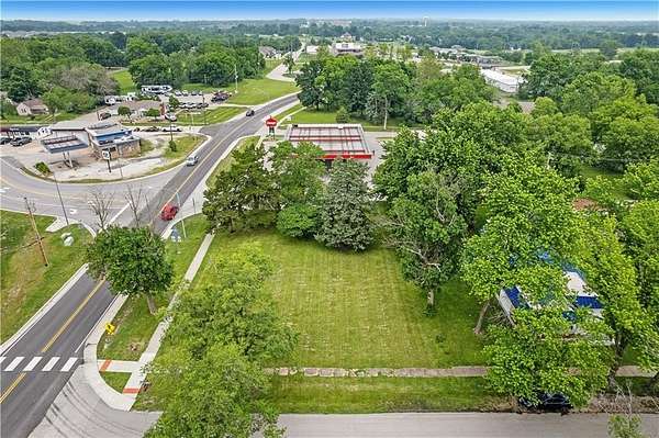 0.32 Acres of Mixed-Use Land for Sale in Peculiar, Missouri