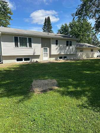 3.8 Acres of Residential Land with Home for Sale in Hudson, Iowa