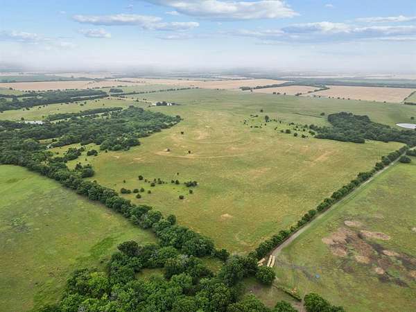 244 Acres of Land for Sale in Whitewright, Texas