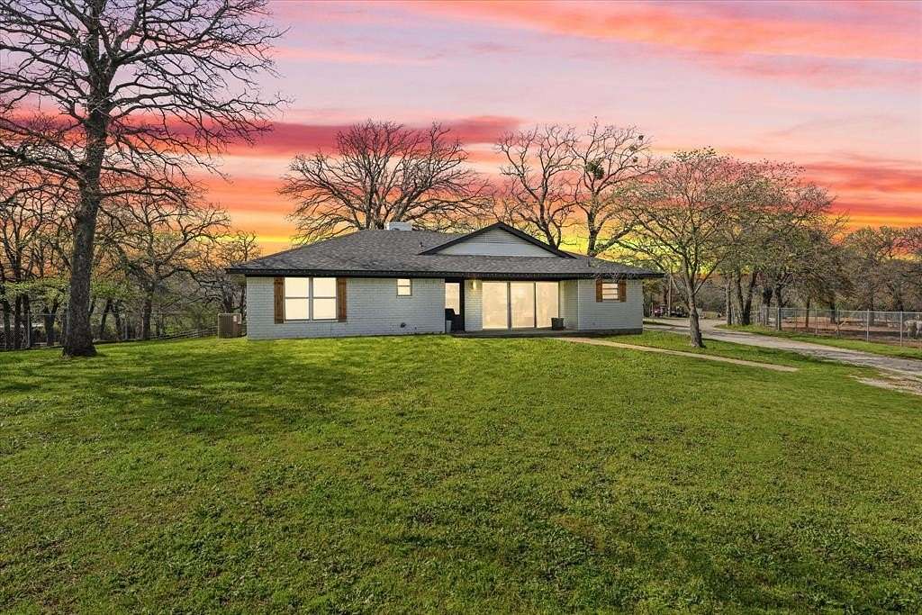 10 Acres of Land with Home for Sale in Copper Canyon, Texas