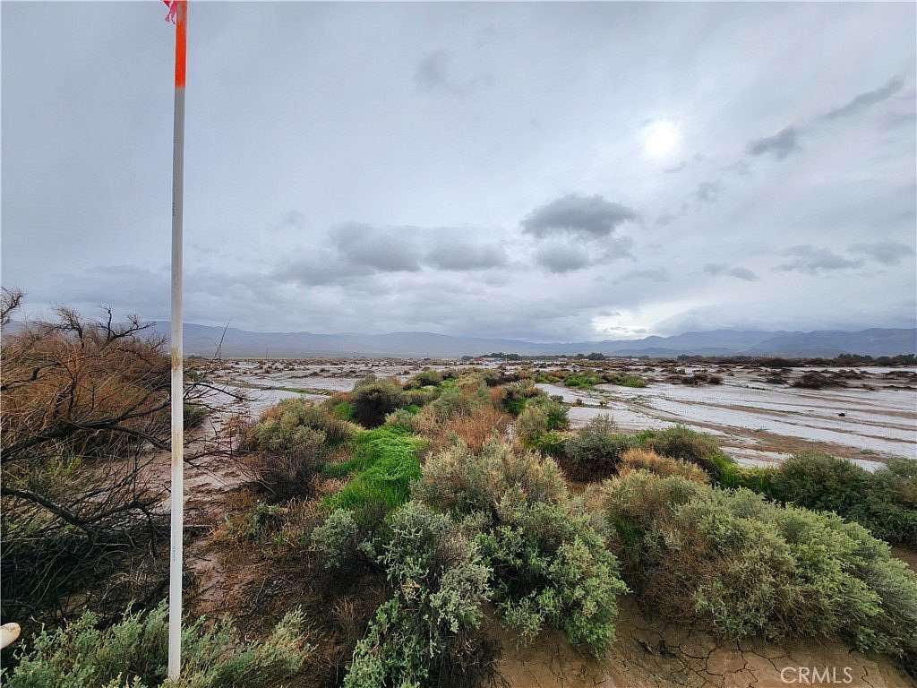20 Acres of Land for Sale in Newberry Springs, California