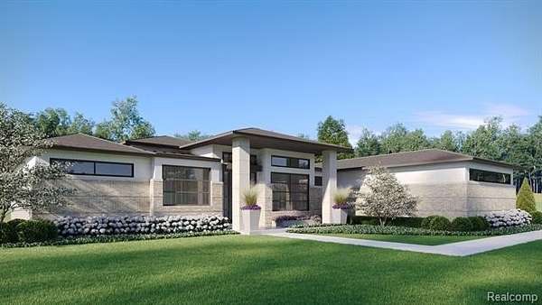 2 Acres of Residential Land with Home for Sale in Franklin, Michigan