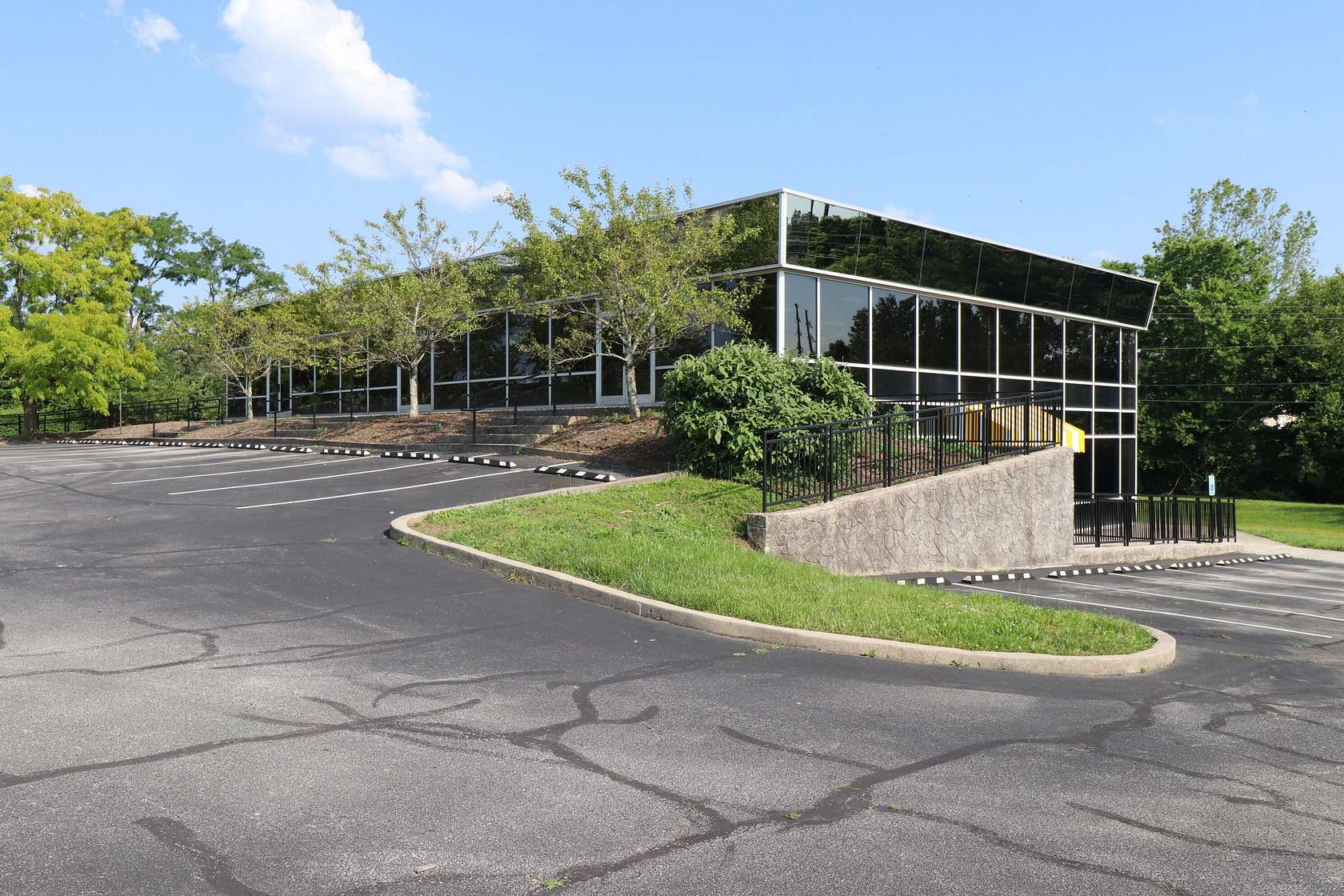 2 Acres of Improved Commercial Land for Sale in Nicholasville, Kentucky