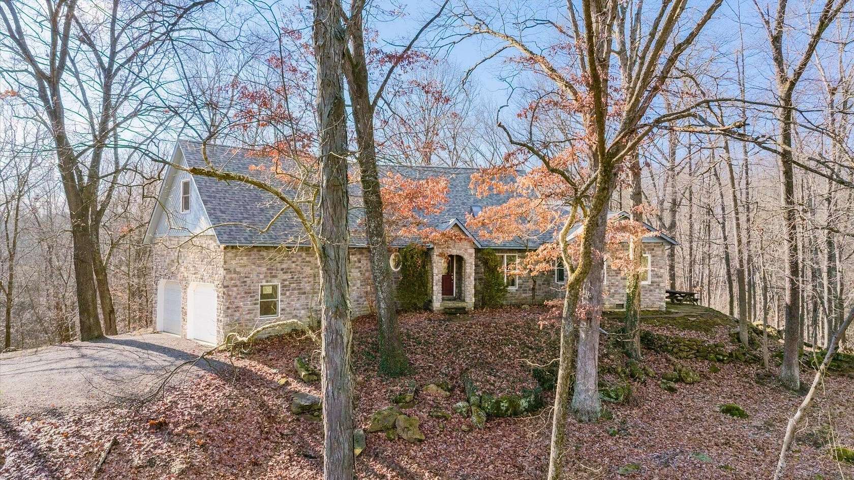 5 Acres of Residential Land with Home for Sale in Nashport, Ohio