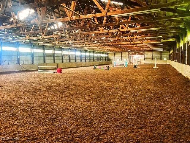 22.2 Acres of Land for Lease in Novelty, Ohio