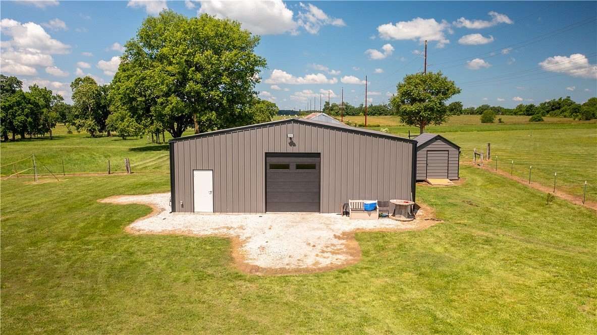 6 Acres of Residential Land for Sale in Bentonville, Arkansas