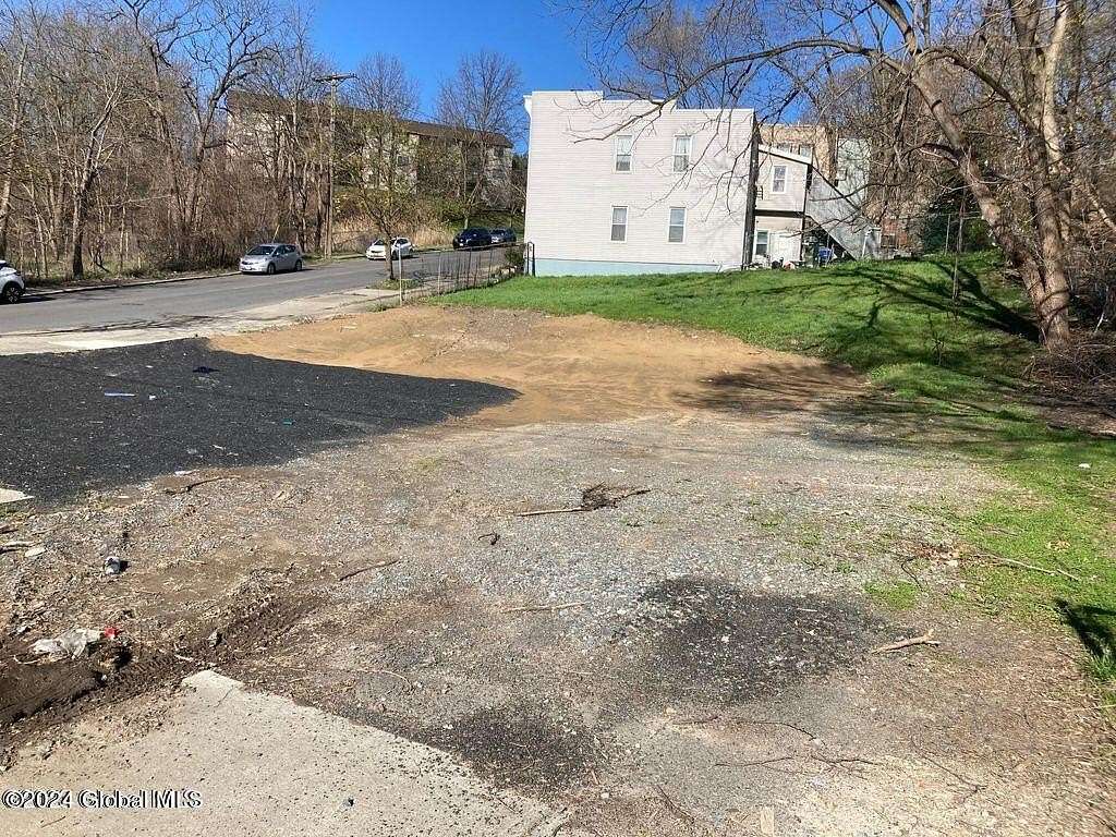 0.06 Acres of Land for Sale in Albany, New York