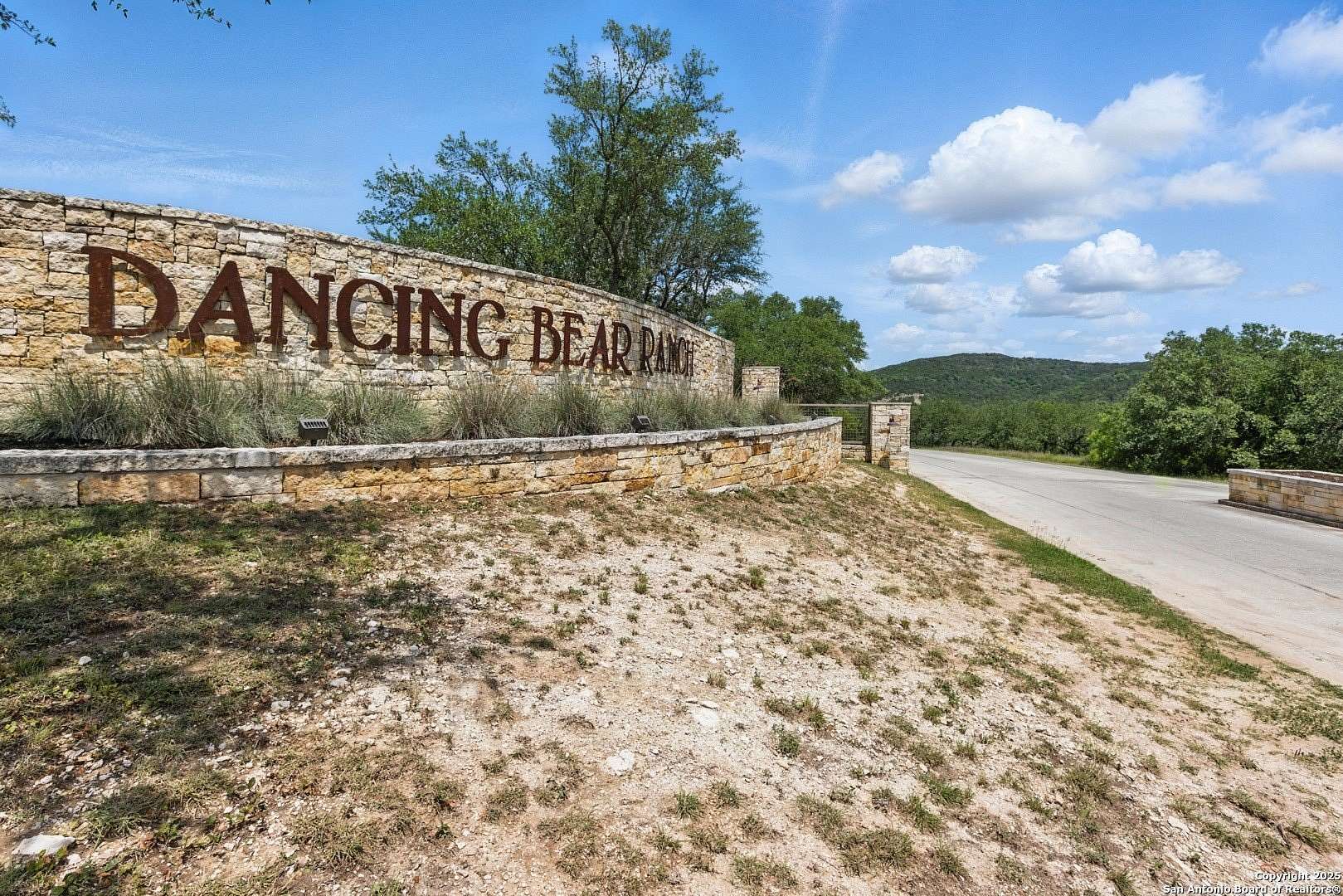 1.6 Acres of Residential Land for Sale in Mico, Texas