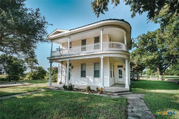 2.18 Acres of Residential Land with Home for Sale in Victoria, Texas