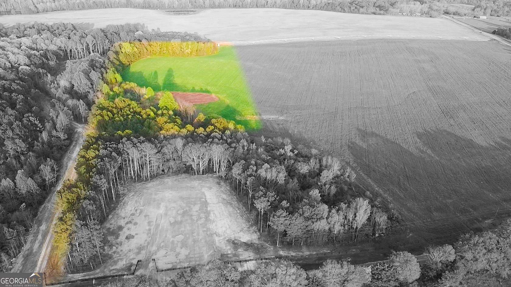 10 Acres of Land for Sale in Barnesville, Georgia