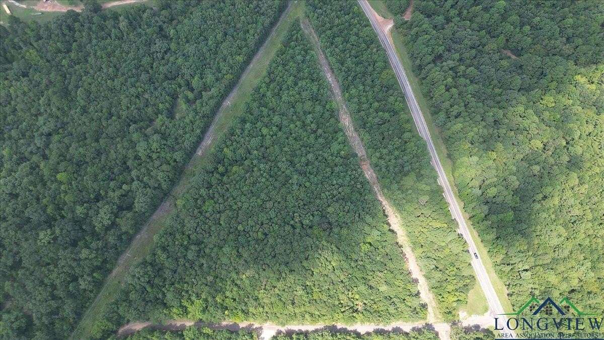 2 Acres of Residential Land for Sale in Pittsburg, Texas