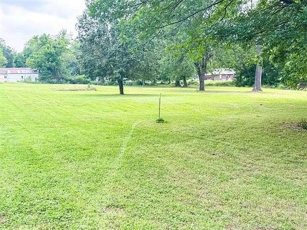 0.89 Acres of Residential Land for Sale in Checotah, Oklahoma