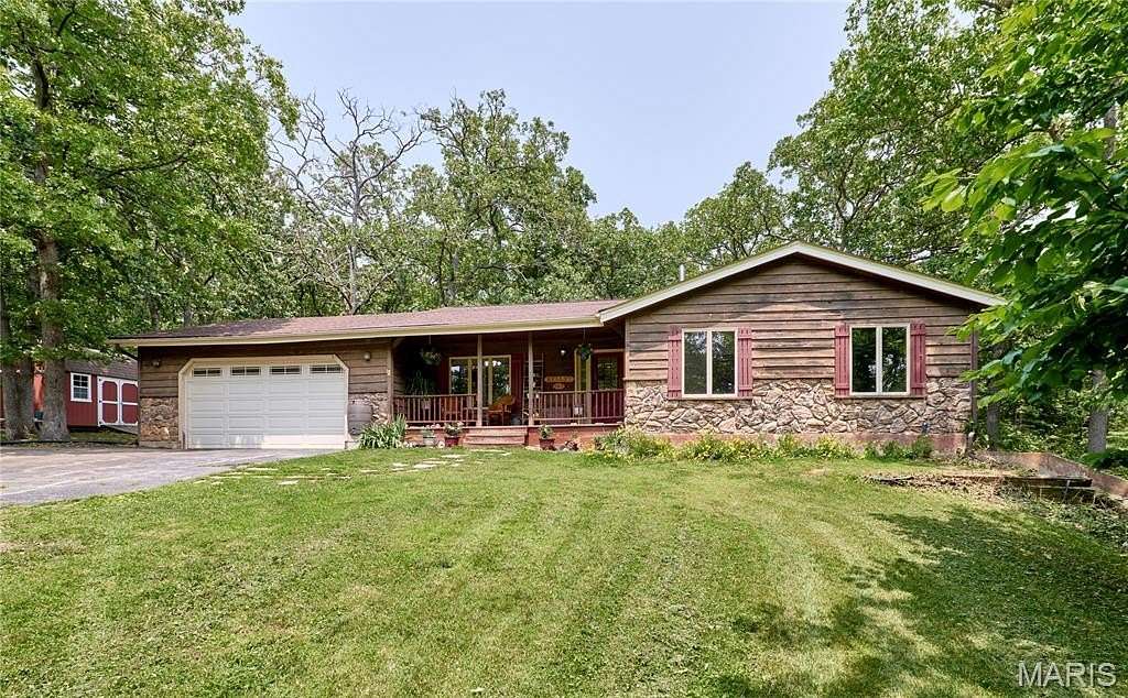 3 Acres of Residential Land with Home for Sale in Troy, Missouri