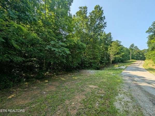 10.9 Acres of Land for Sale in Jamestown, Tennessee