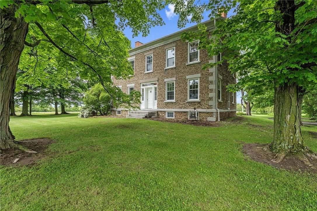 6 Acres of Residential Land with Home for Sale in Aurora, New York