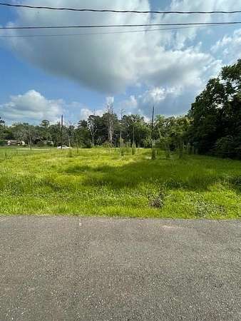 0.34 Acres of Mixed-Use Land for Sale in Pineville, Louisiana