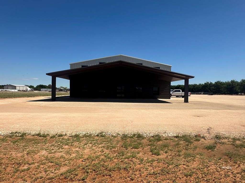 2.7 Acres of Commercial Land for Sale in Seminole, Texas