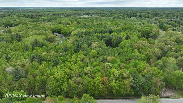 1.43 Acres of Residential Land for Sale in St. Charles, Michigan